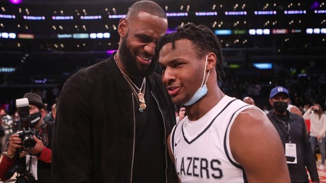 1645322217183095088.jpg LeBron-Bronny-James.jpg